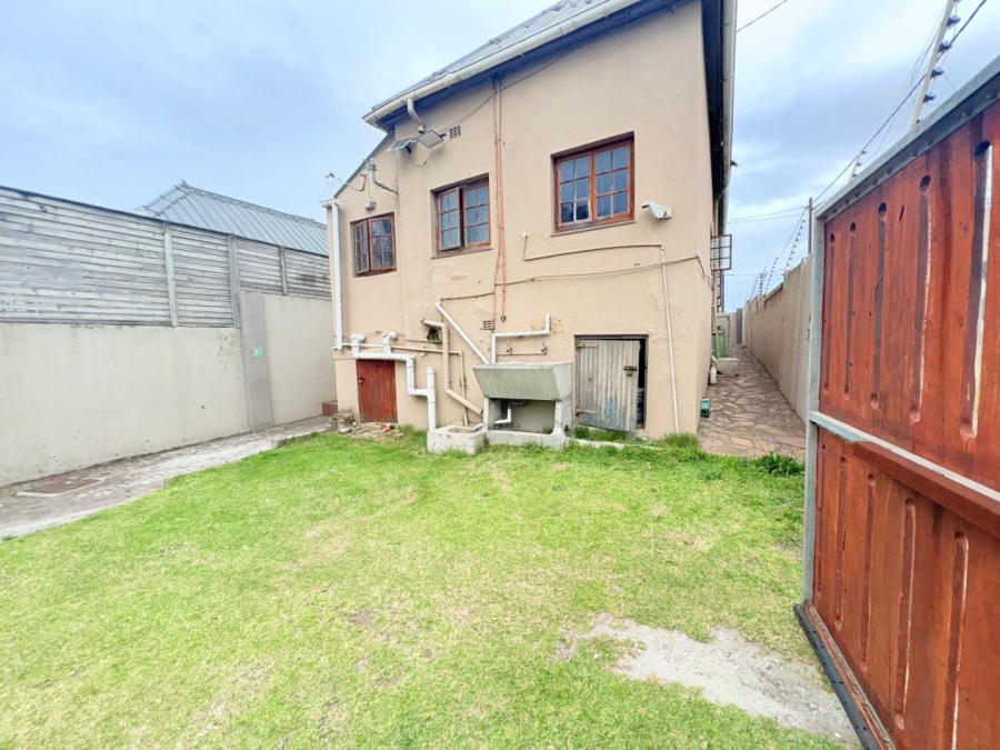 3 Bedroom Property for Sale in Quigney Eastern Cape